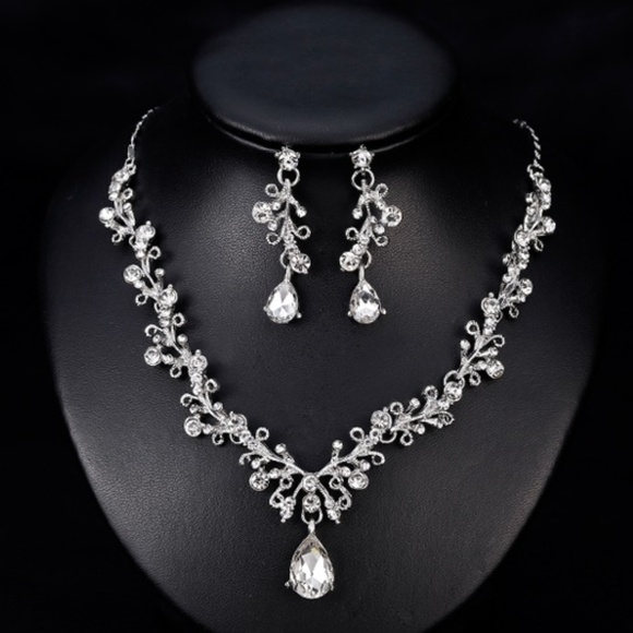 Rhinestone Necklace Earring Set